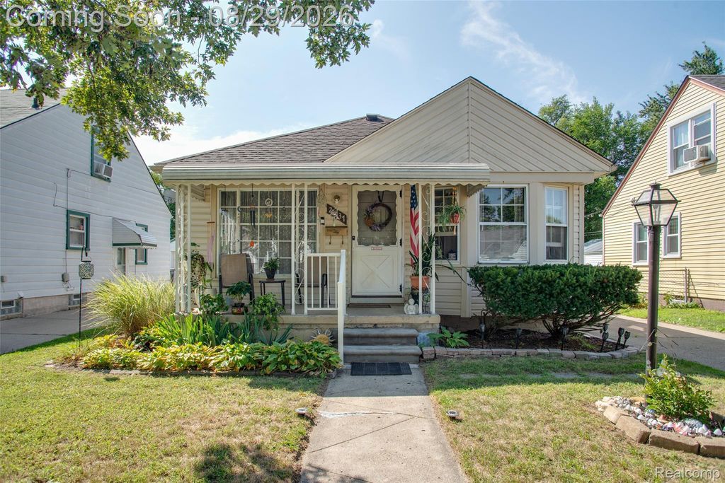 24737 Union Street, Dearborn city