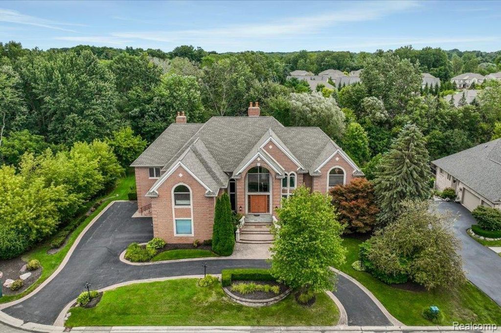 3543 Cedar Brook Drive, Rochester Hills city