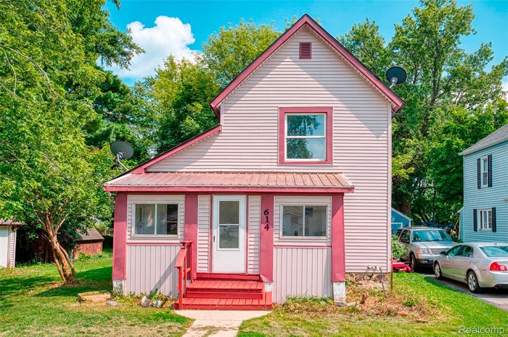 614 Church Street, Fowlerville village