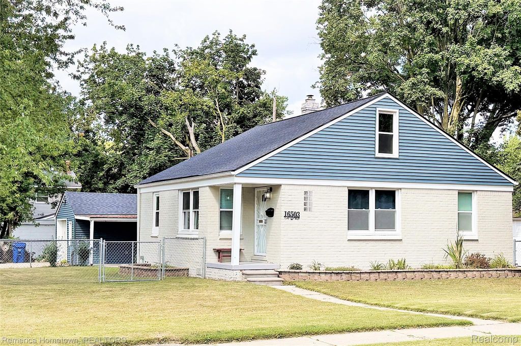 16503 Five Points Street, Redford charter township