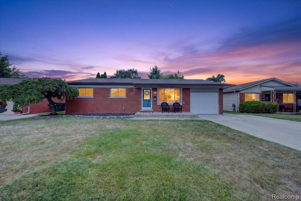 11739 Falcon Drive, Sterling Heights city