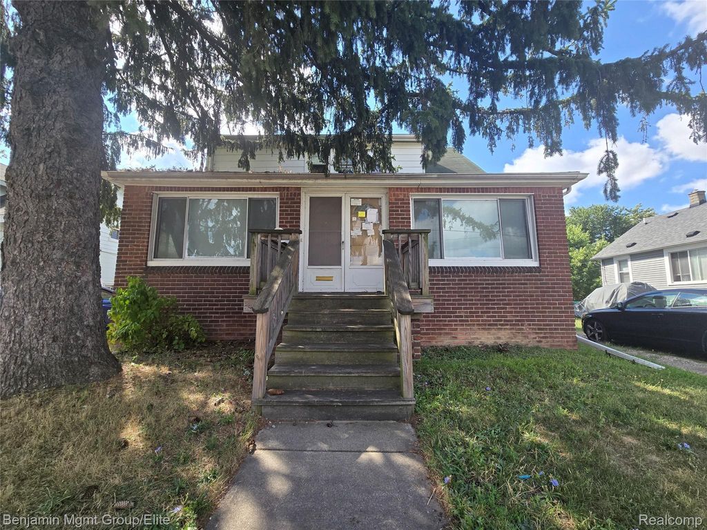 16504 E 10 Mile Road, Eastpointe city