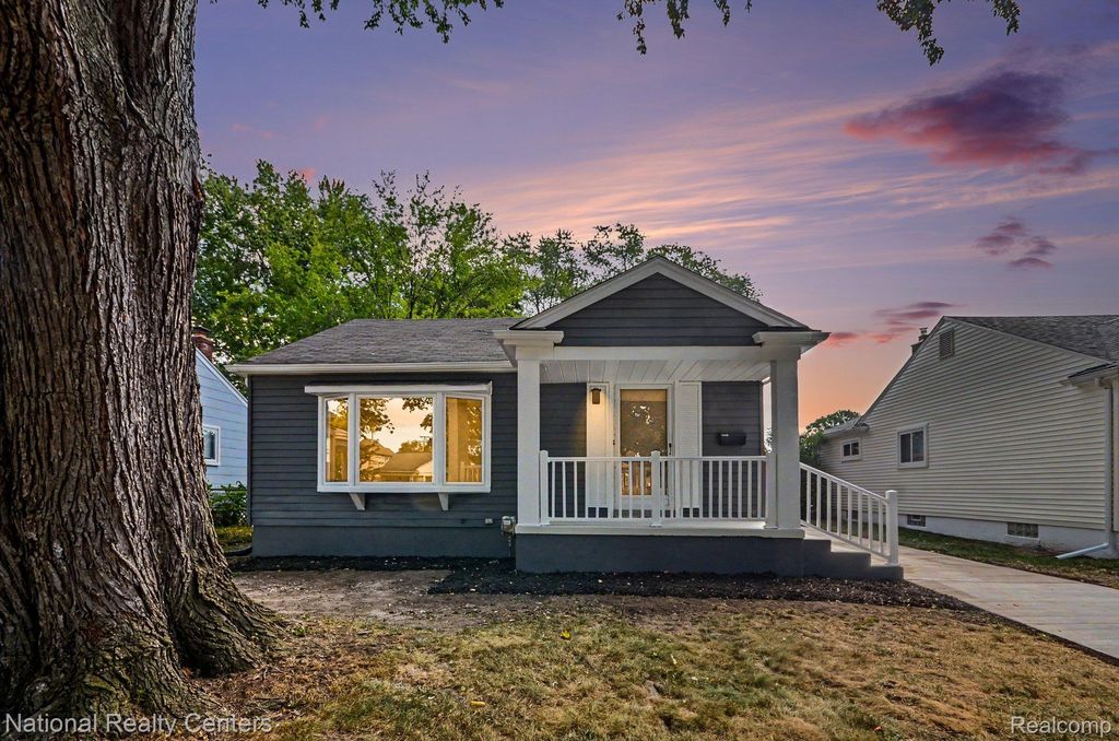 241 S Manitou Avenue, Clawson city