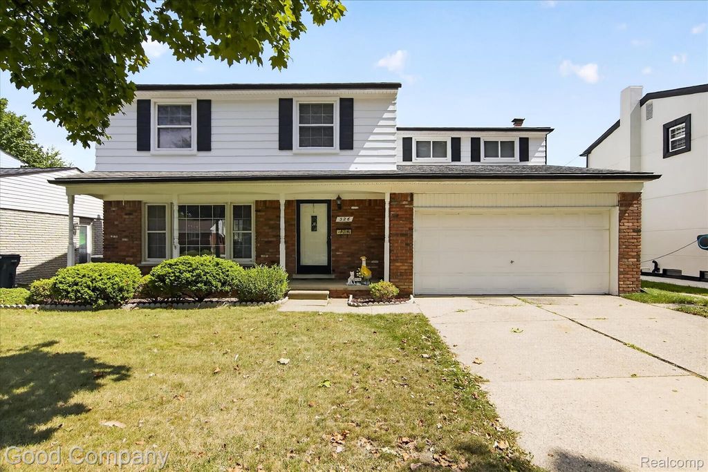 326 N Manitou Avenue, Clawson