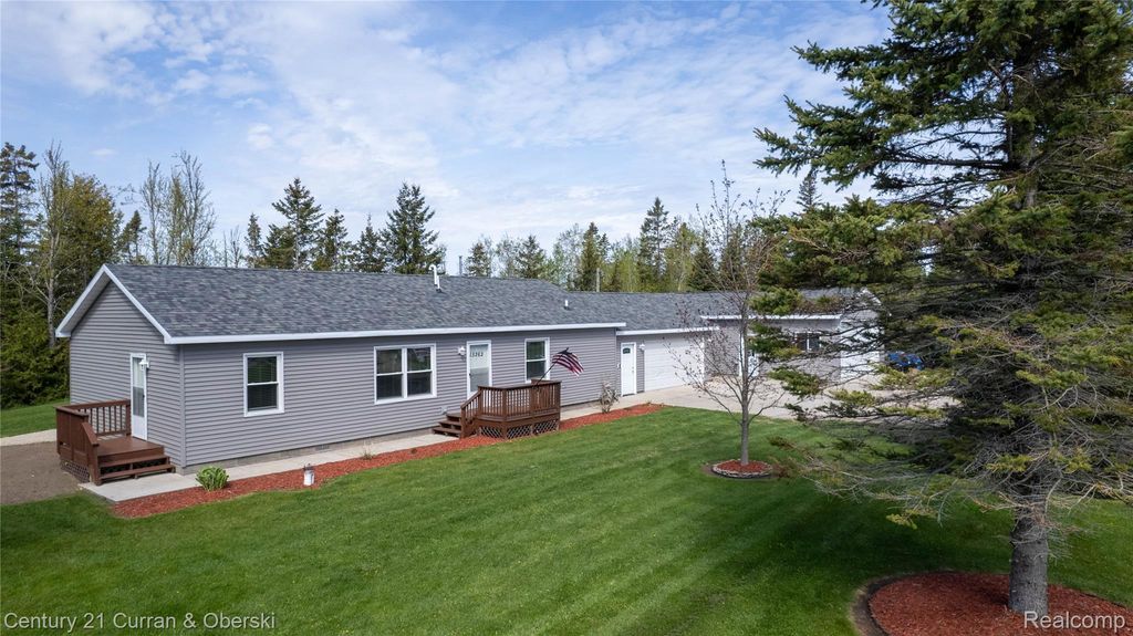 15262 Us 23 S, Presque Isle township