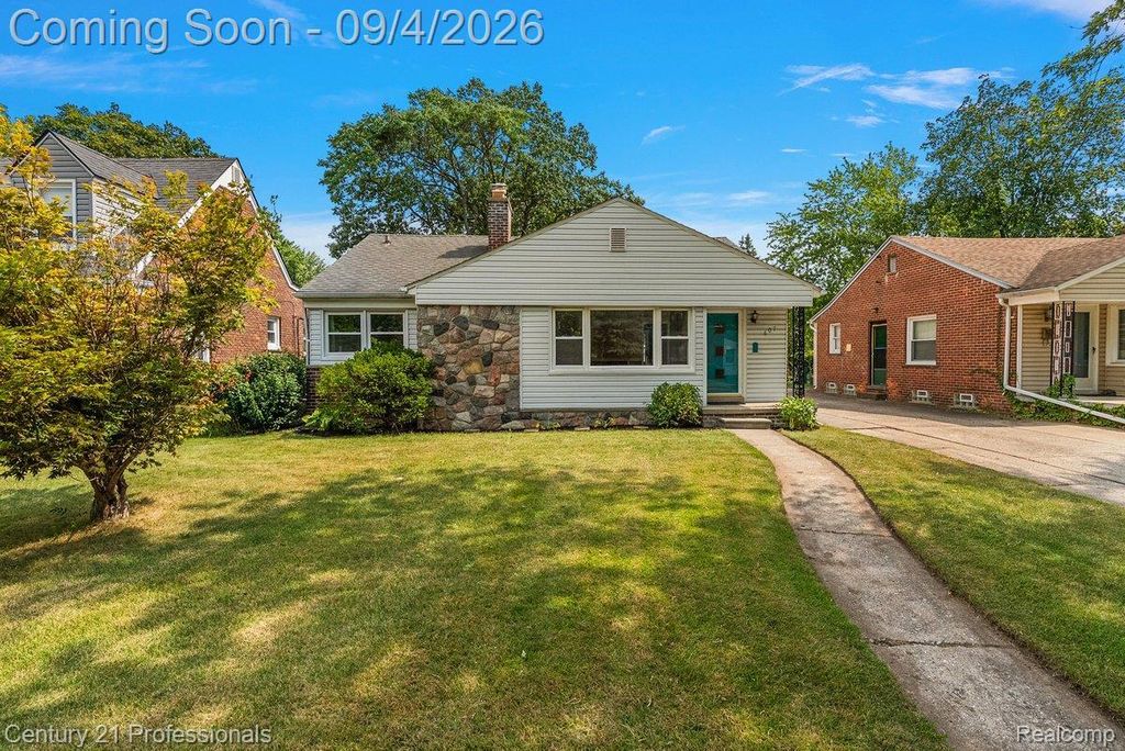607 Lawson Street, Royal Oak city