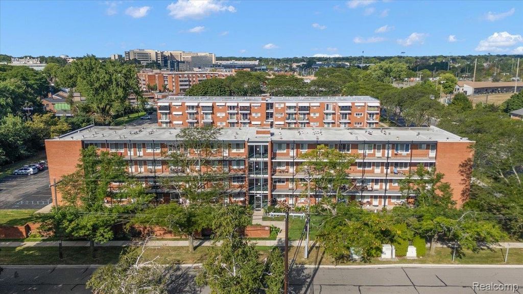 2820 Woodslee Drive 308, Royal Oak city