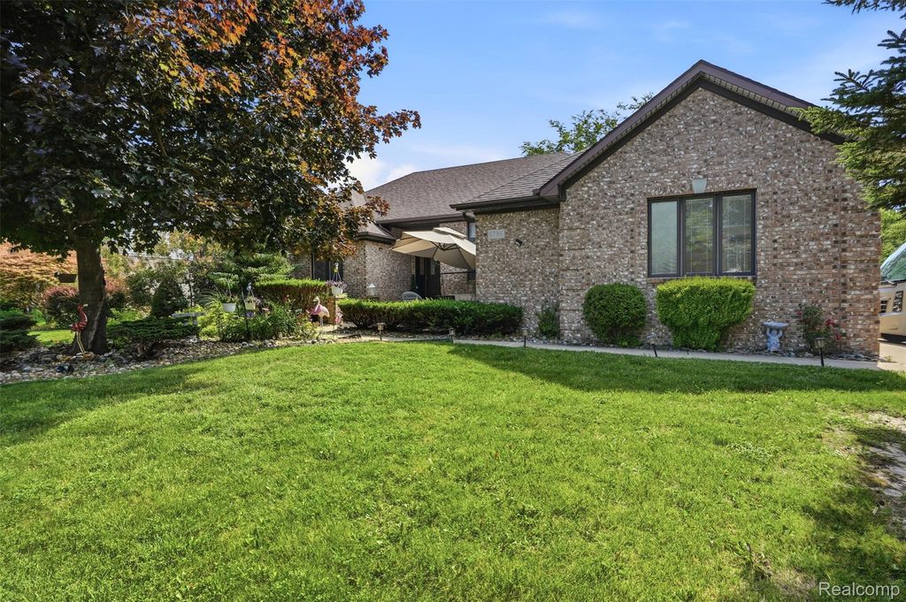 6786 Jasmine Dr Drive, Troy city