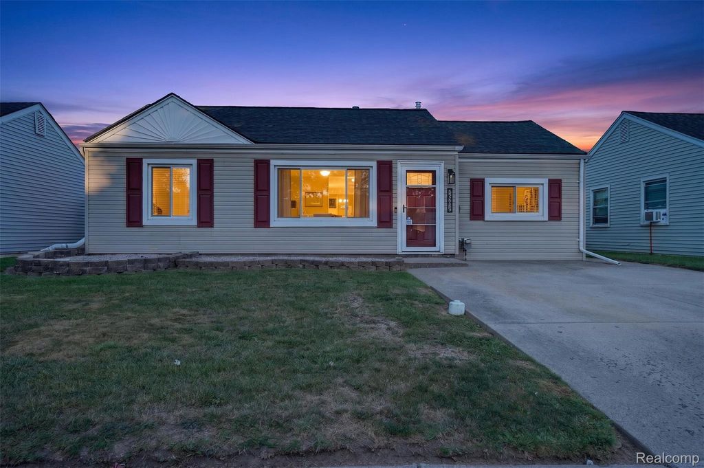 26596 Kathy Street, Roseville city