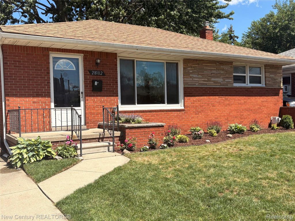 28102 Brush Street, Madison Heights city