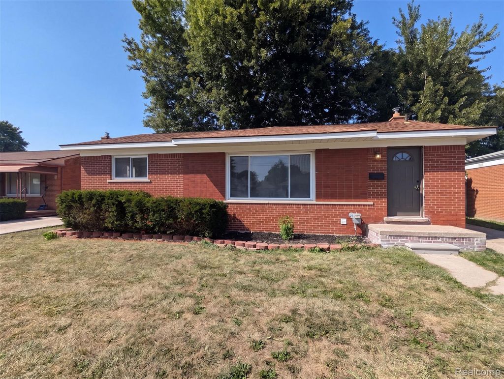 8507 Darlene Street, Warren city