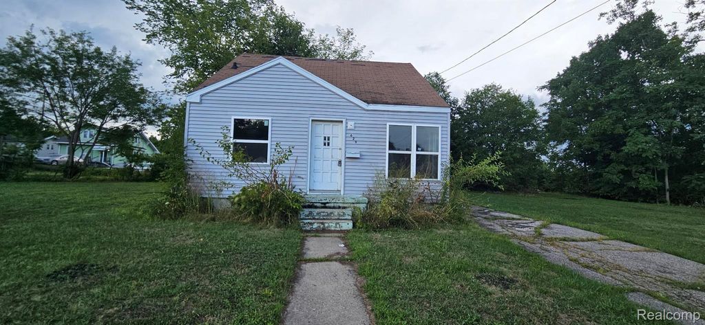 629 Spencer Street, Flint city