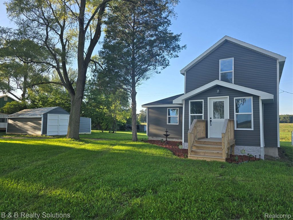 1962 Biebel Road, Caro