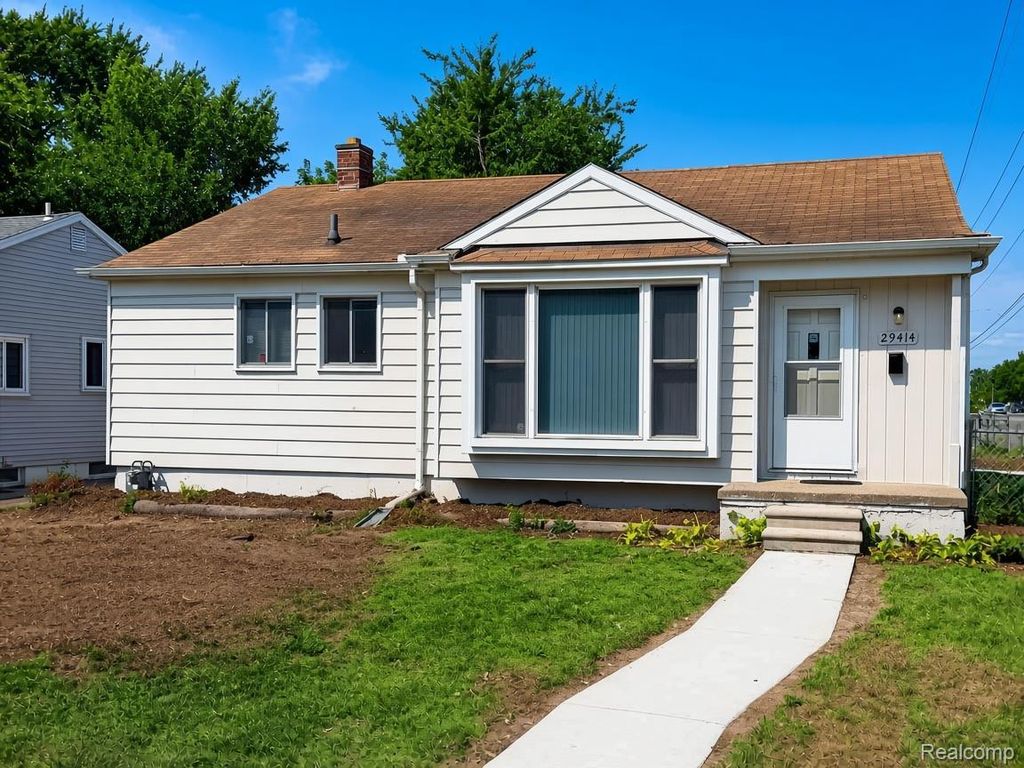 29414 Florence Street, Garden City
