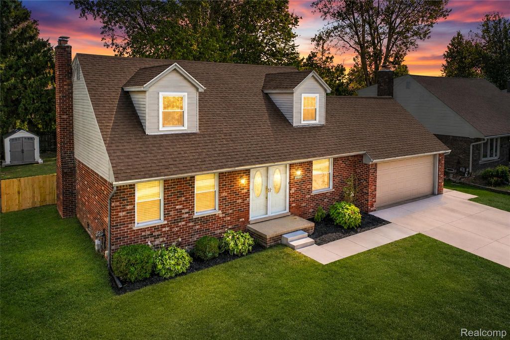 24641 Alicia Street, Brownstown charter township