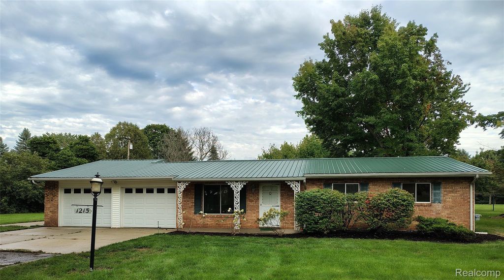 1215 Baldwin Rd Baldwin Road, Lapeer