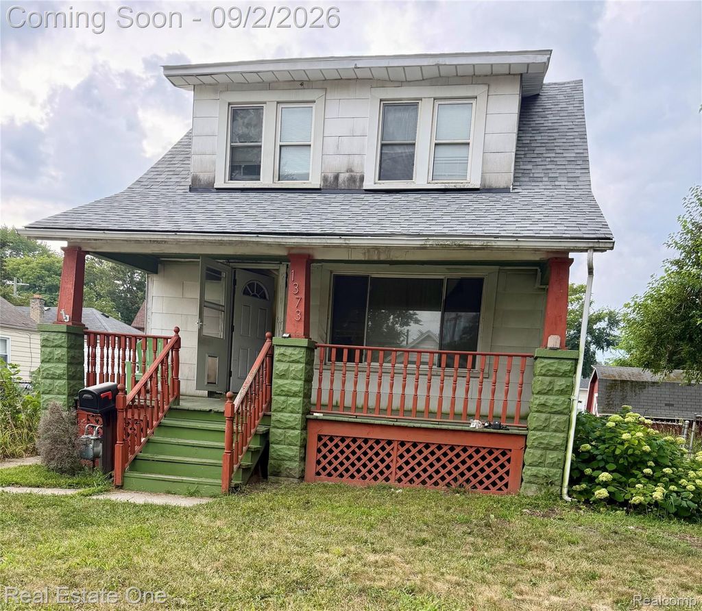 1373 Montie Road, Lincoln Park city