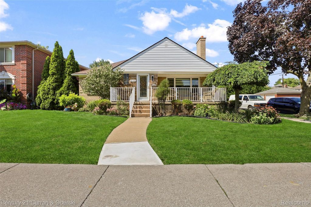6151 Oakman Boulevard, Dearborn city