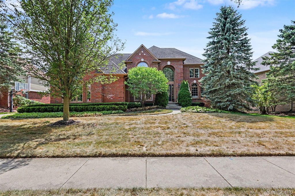 24034 Broadmoor Park Lane, Novi city