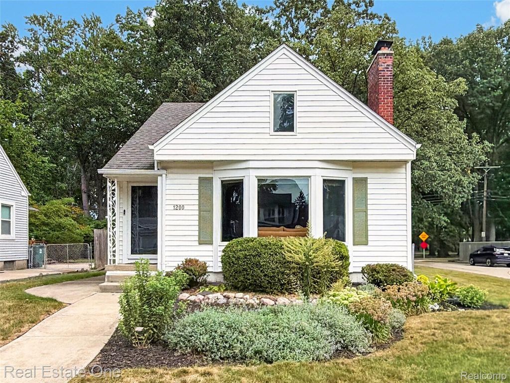 1200 N Vermont Avenue, Royal Oak city