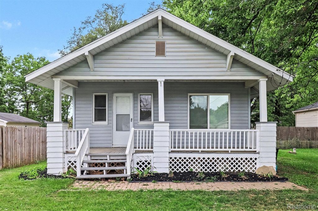 2200 S Term Street, Burton city