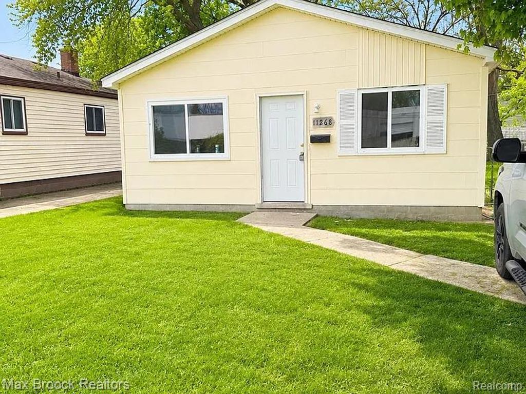 11268 Dodge Avenue, Warren city