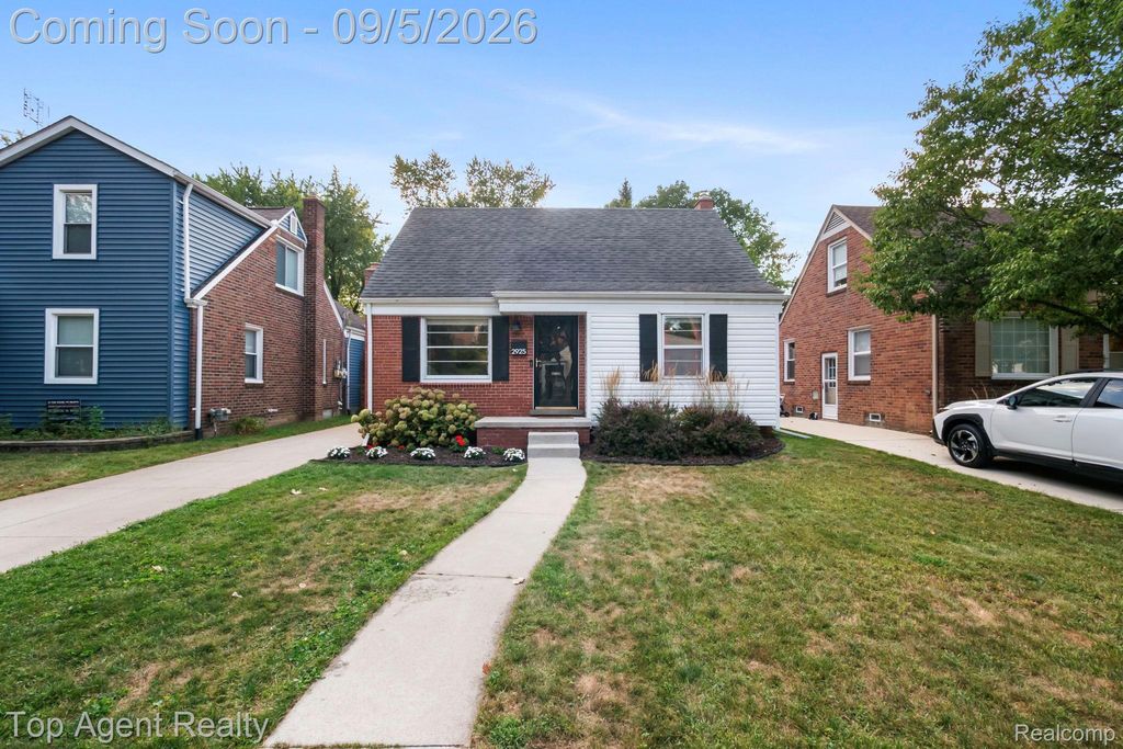 2925 N Alexander Avenue, Royal Oak city
