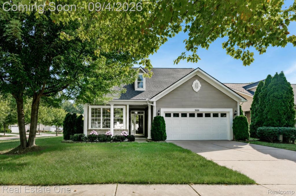 3509 Riverside Drive, Auburn Hills