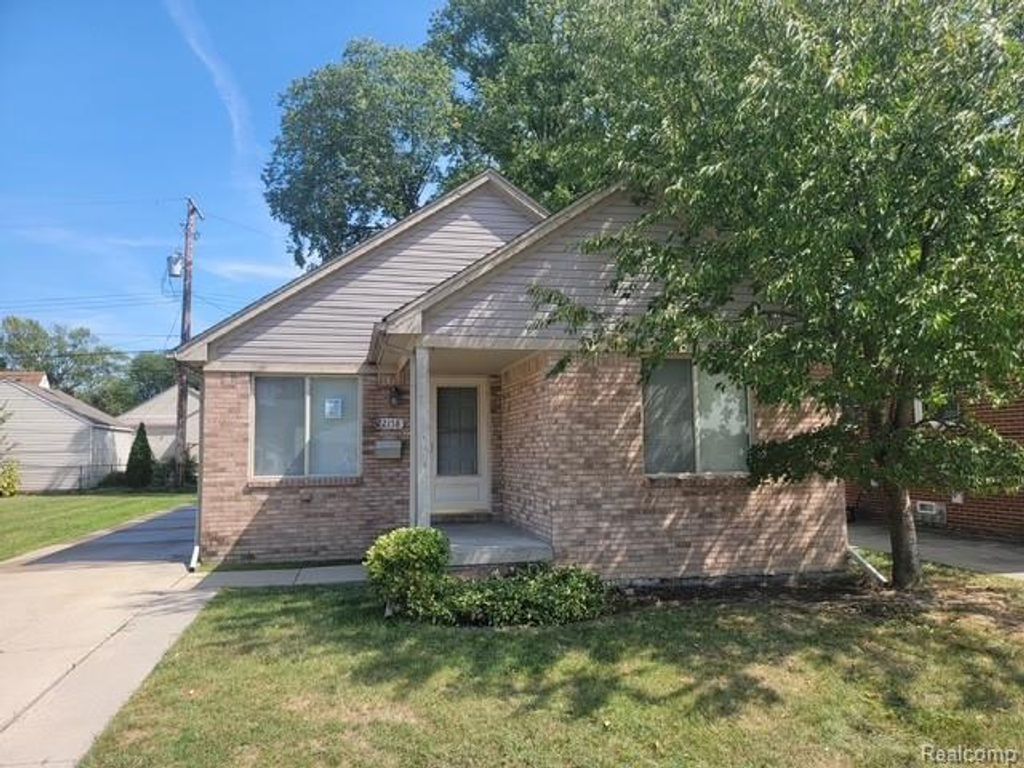 22158 David Avenue, Eastpointe city