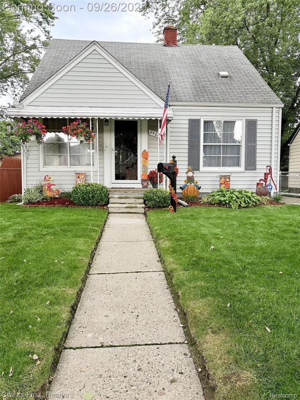 24620 Andover Drive, Dearborn Heights