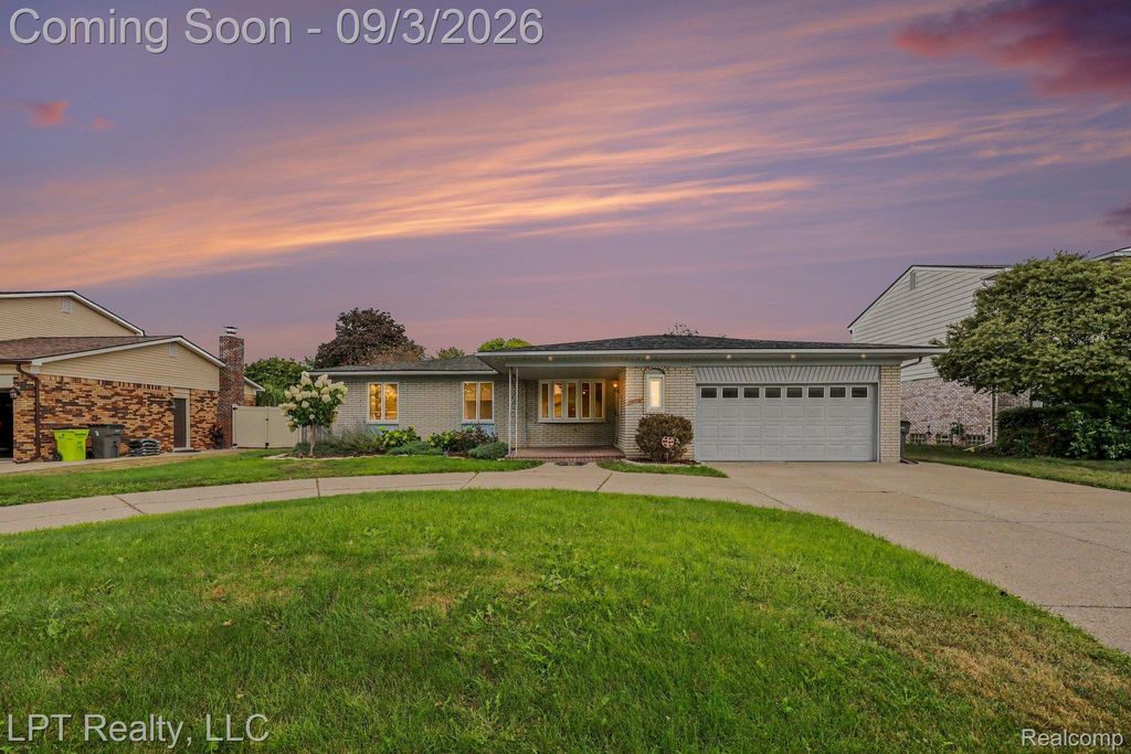 39316 Twenlow Drive, Clinton charter township