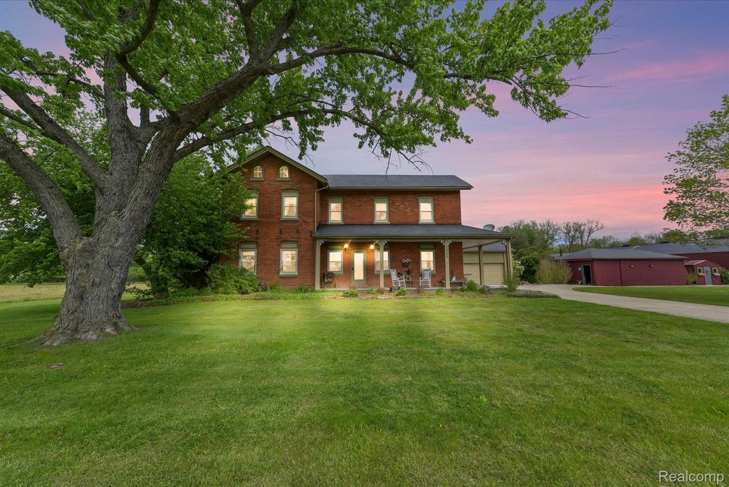 12242 S Stoney Creek Road, Maybee