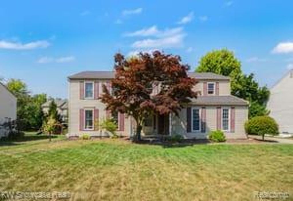 37921 W Meadowhills Drive, Farmington Hills city