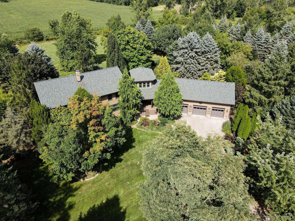 4701 E Allen Road, Locke township