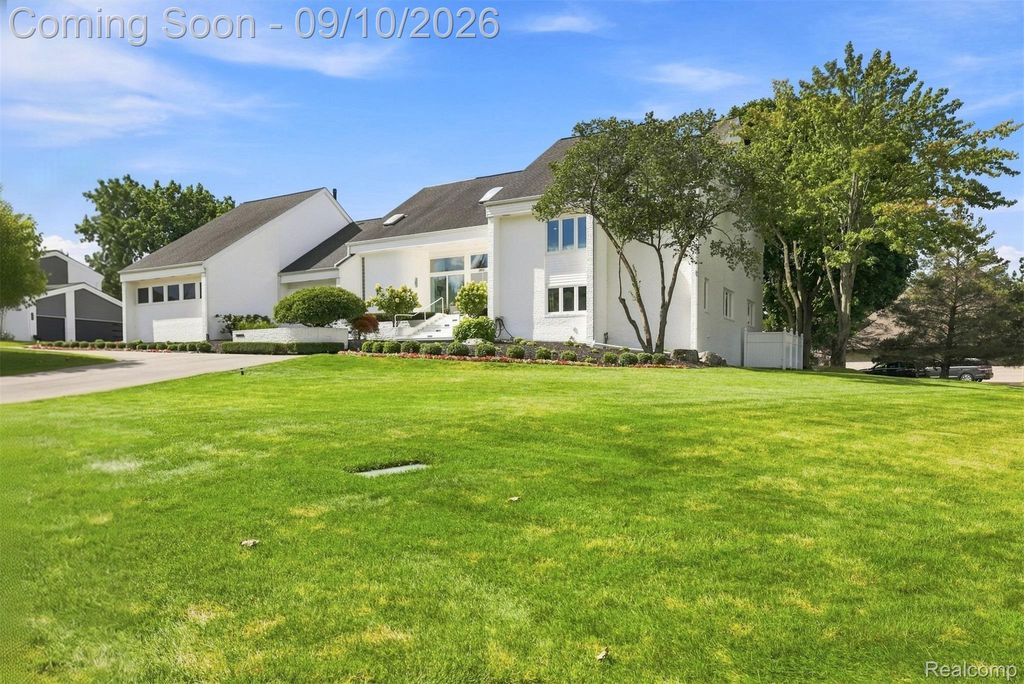 3802 Columbia Drive, Bloomfield Hills city