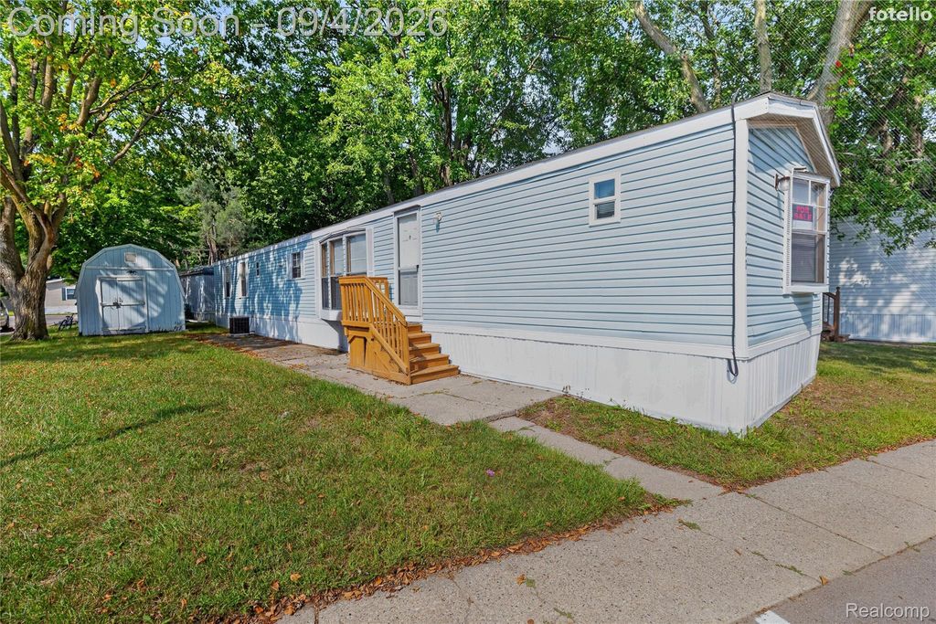 51074 Mott Road 200, Canton charter township