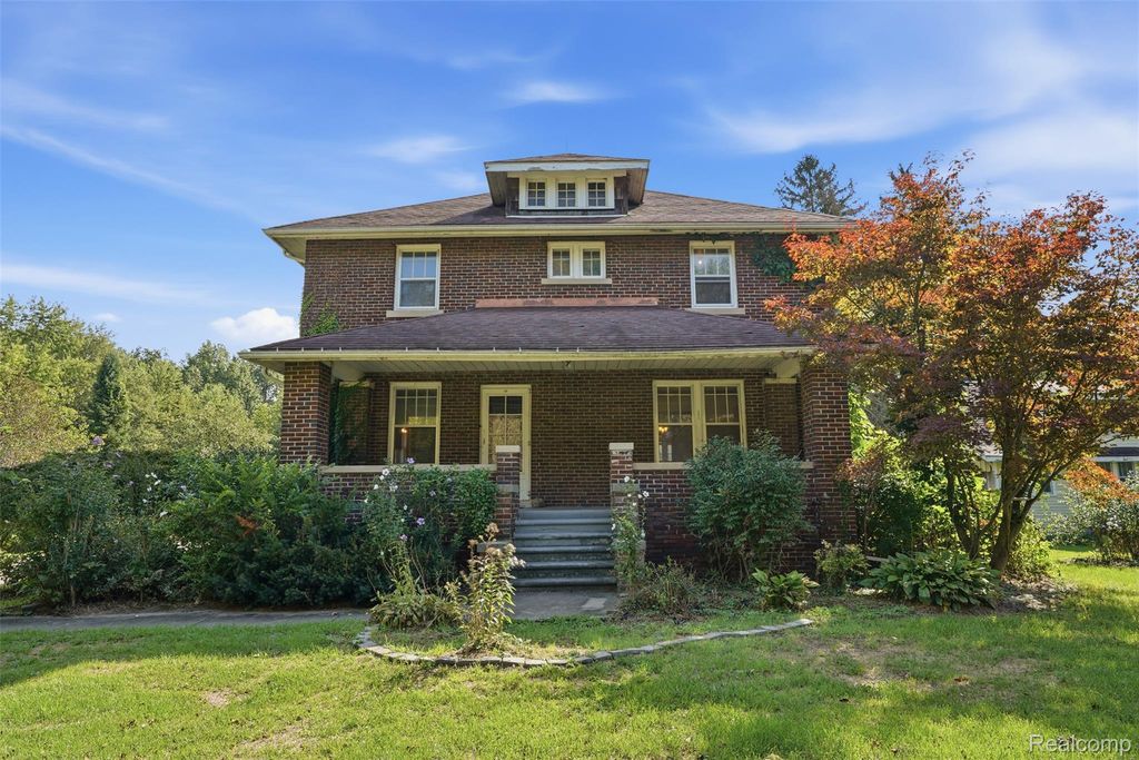19701 Karr Road, Belleville