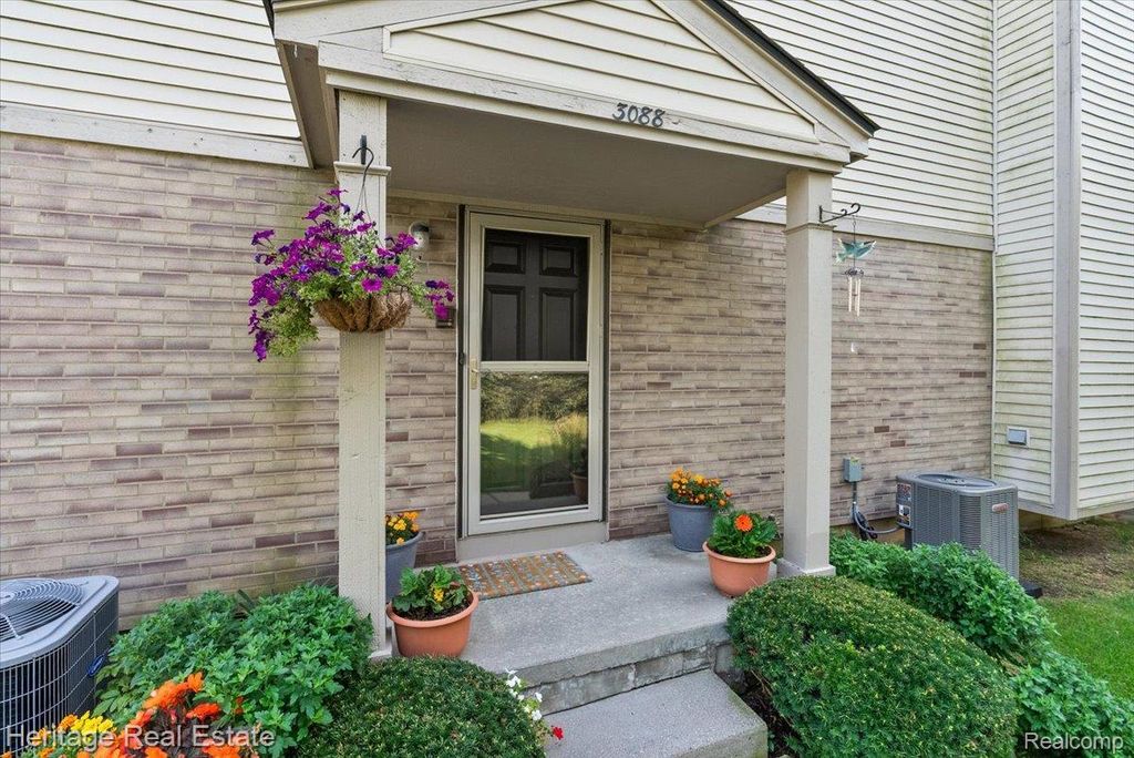 3088 High Pointe Ridge Road, Lake Orion