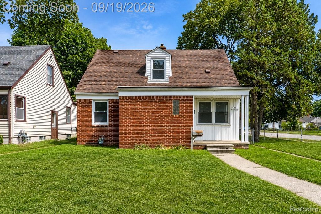 3851 Madison Street, Dearborn