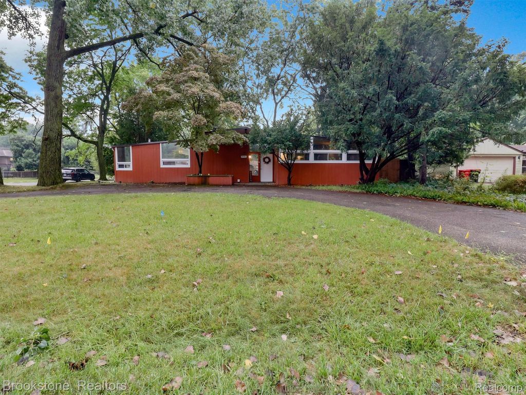 19741 Mahon Street, Southfield city