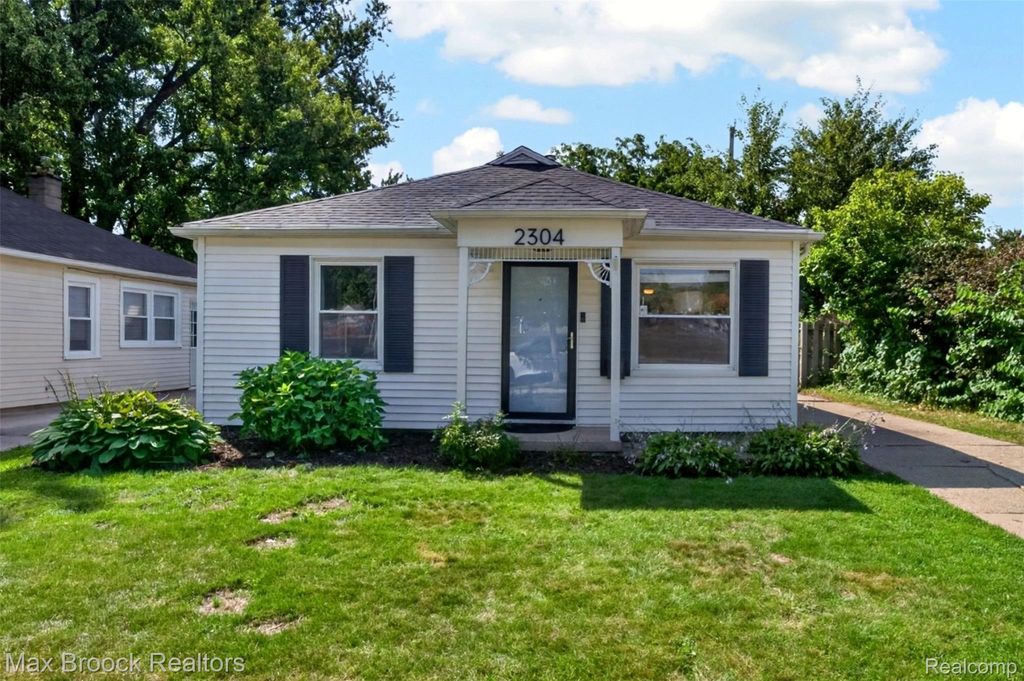 2304 Brockton Avenue, Royal Oak city