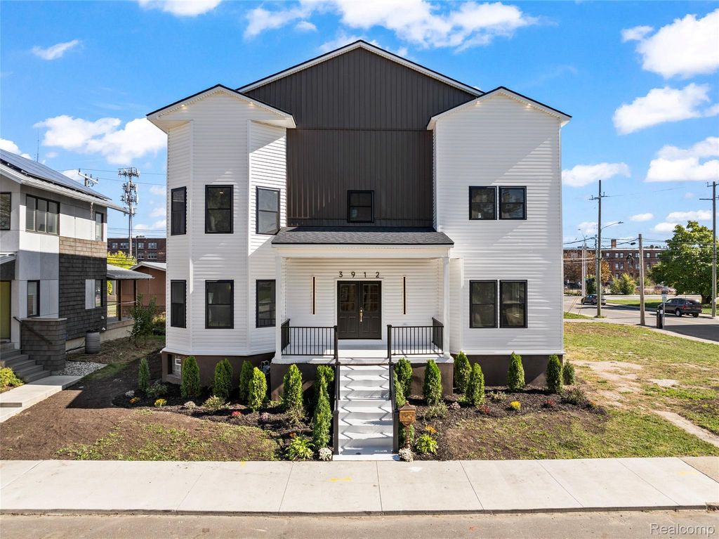 3912 4th Street, Detroit