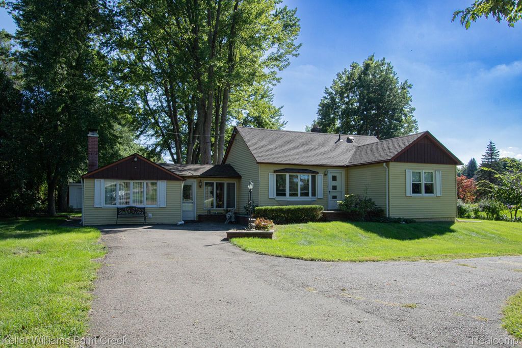 11222 24 Mile Road, Shelby Twp