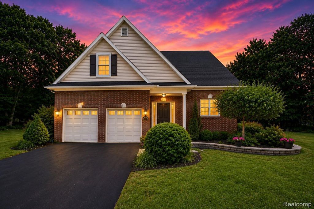 10182 Edgewood Drive, Grand Blanc charter township