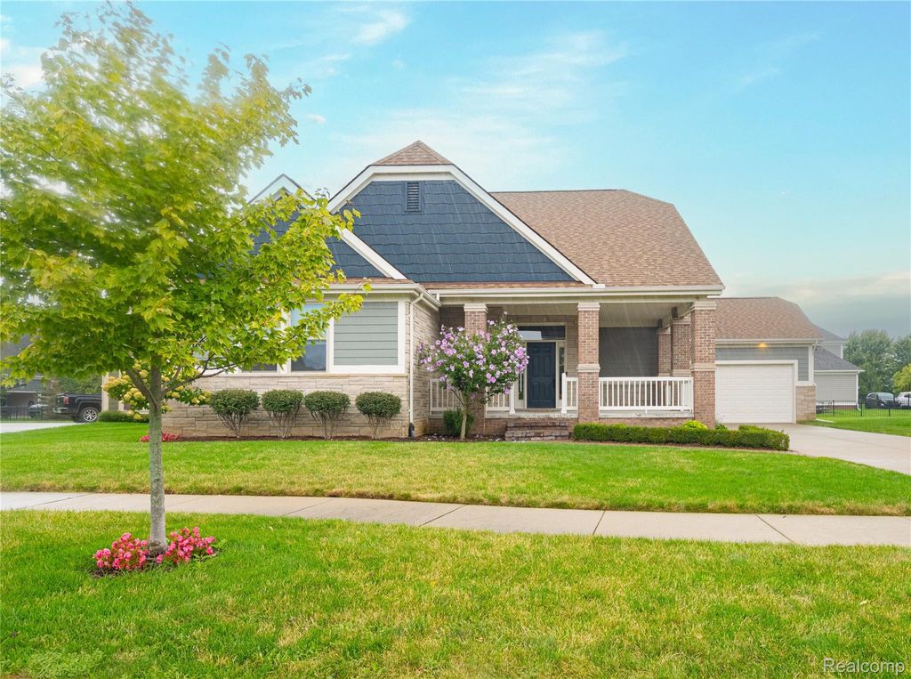 18755 Newton Street, Macomb township