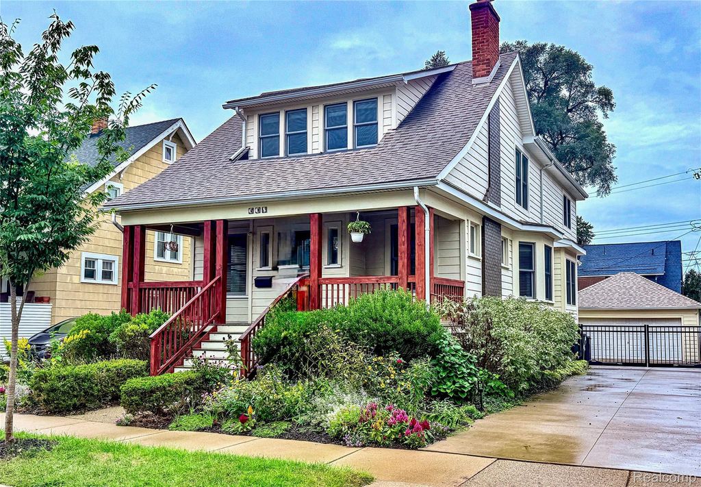 608 S West Street, Royal Oak