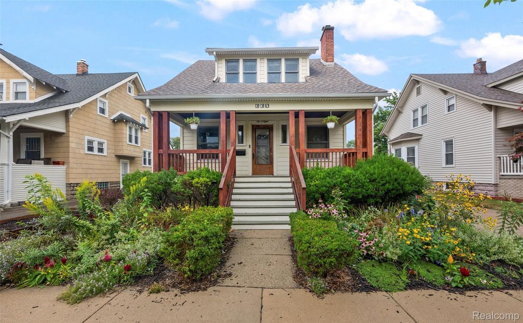 608 S West Street, Royal Oak