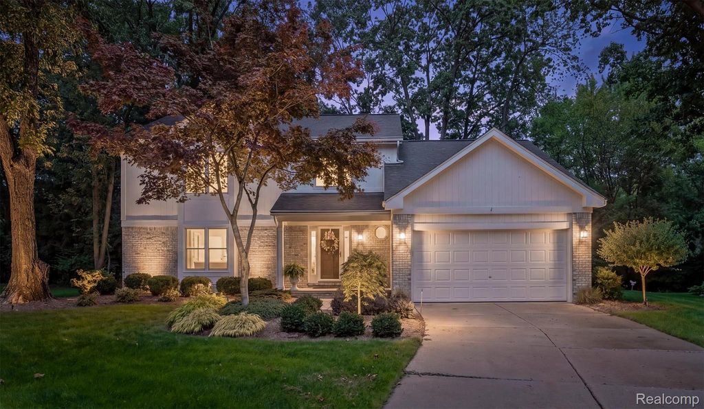 3188 Park Forest Drive, West Bloomfield