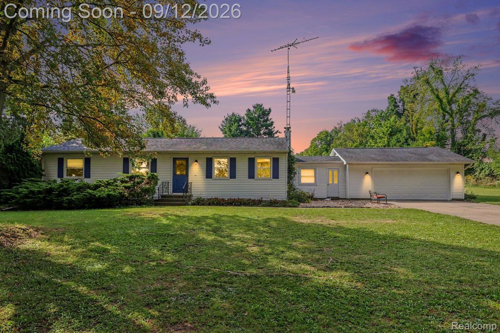 1995 Baseline Road, Rives township