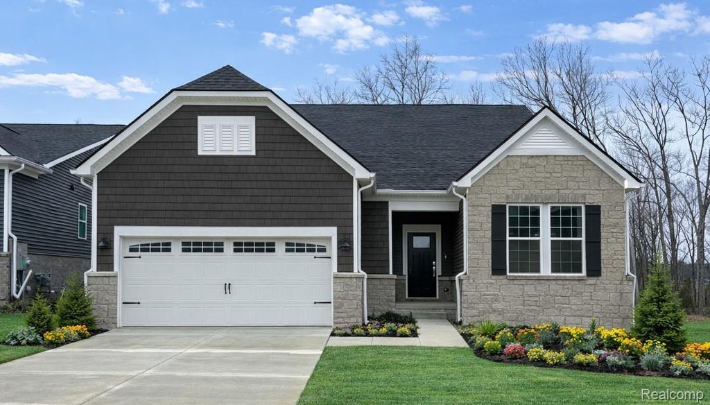 3003 Sheffield Circle, Independence charter township